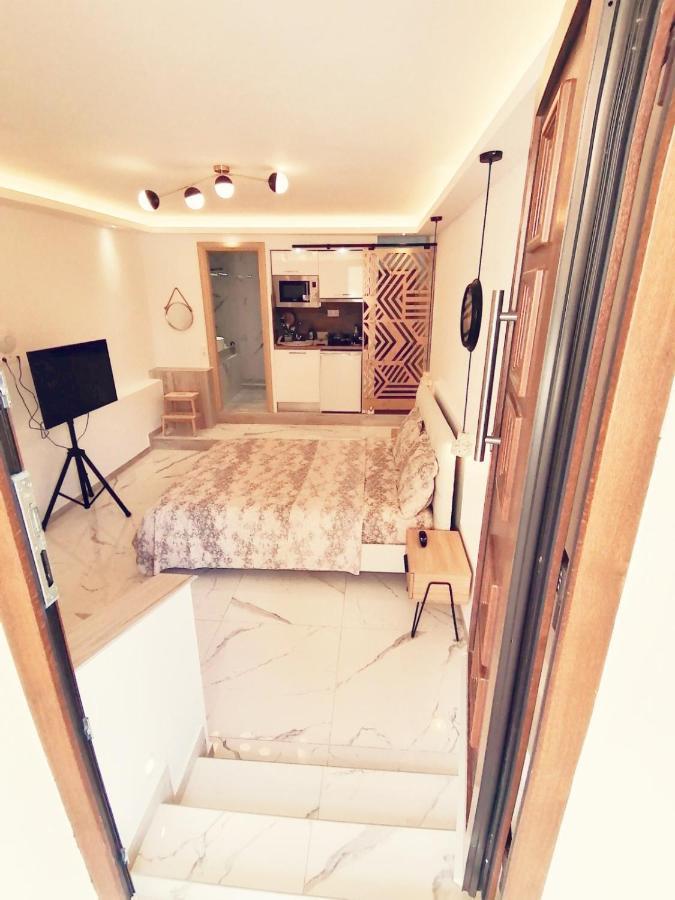 Appartamento Theasis 3 Neos Marmaras Esterno foto