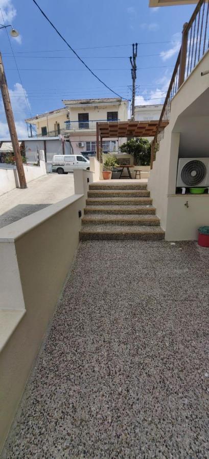 Appartamento Theasis 3 Neos Marmaras Esterno foto